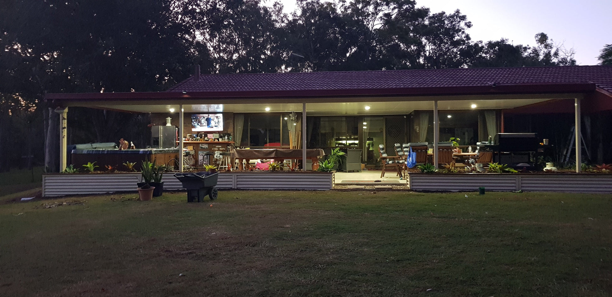 SmartKits Australia Attached, Flat Patio Roof- 5m (L) x 4m (W).