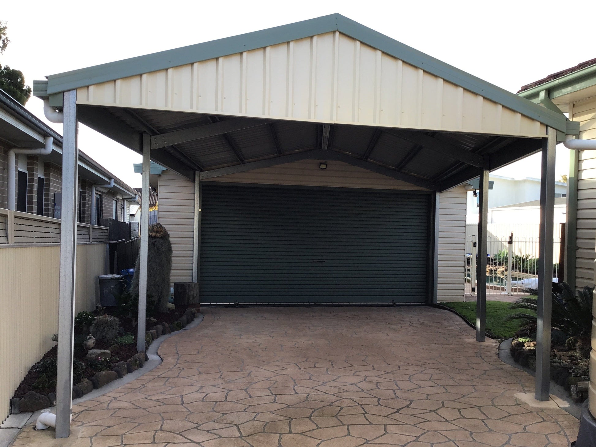 SmartKits Australia Attached, Gable Patio Roof- 12m (L) x 6m (W).