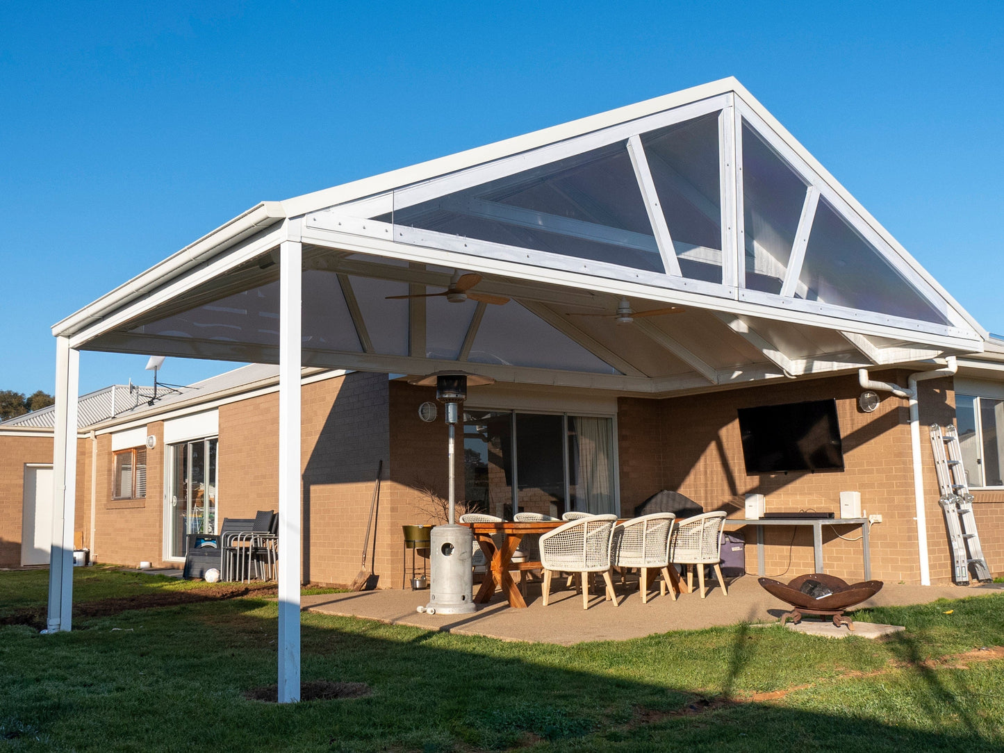 SmartKits Australia Attached, Gable Patio Roof- 3m (L) x 3m (W).