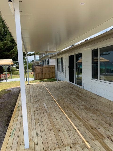 SmartKits Australia Attached, Flat Patio Roof- 11m (L) x 5m (W).