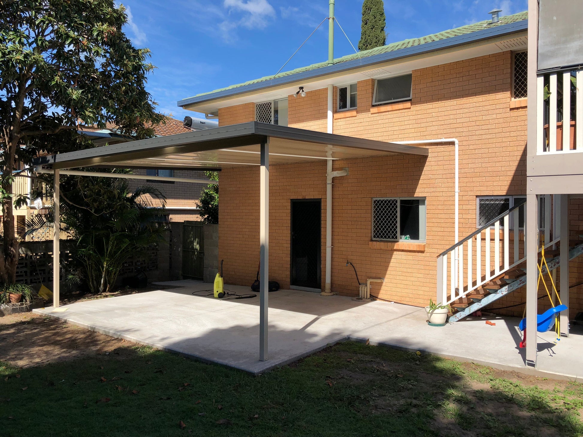 SmartKits Australia Attached, Flat Patio Roof- 11m (L) x 6m (W).