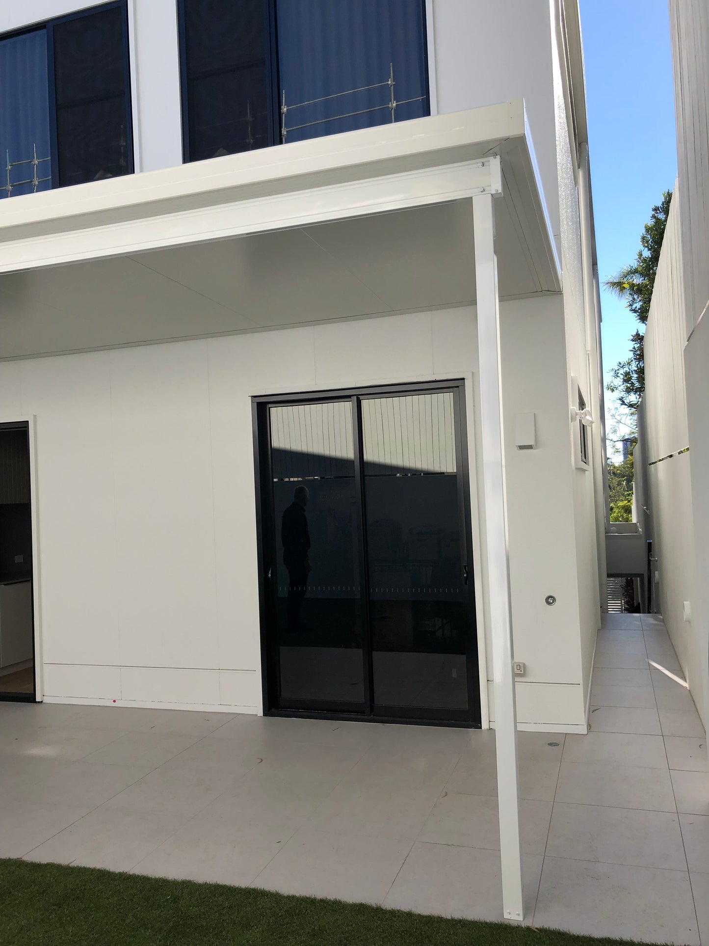 SmartKits Australia Attached, Flat Patio Roof- 12m (L) x 5m (W).