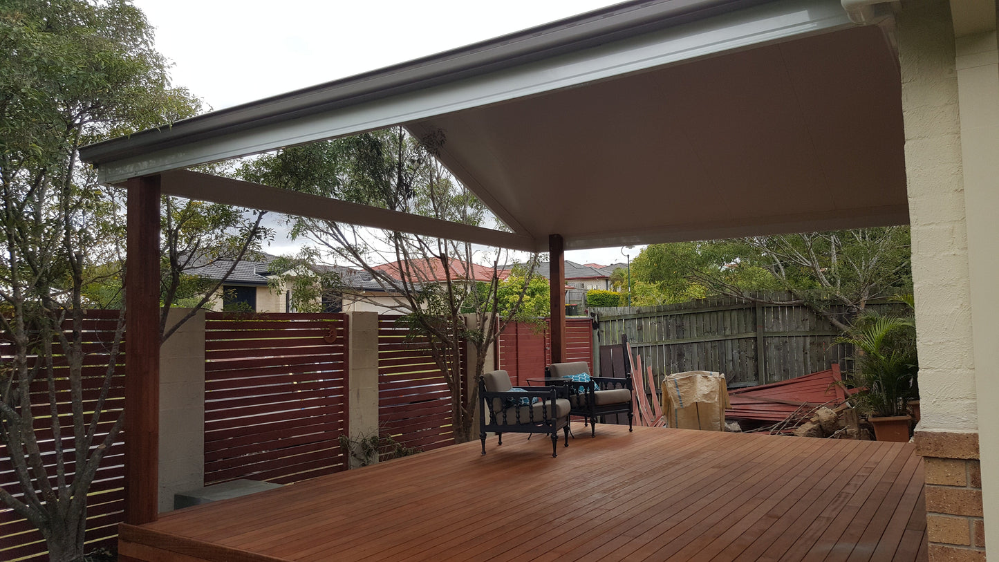 SmartKits Australia Attached, Gable Patio Roof- 3m (L) x 3m (W).