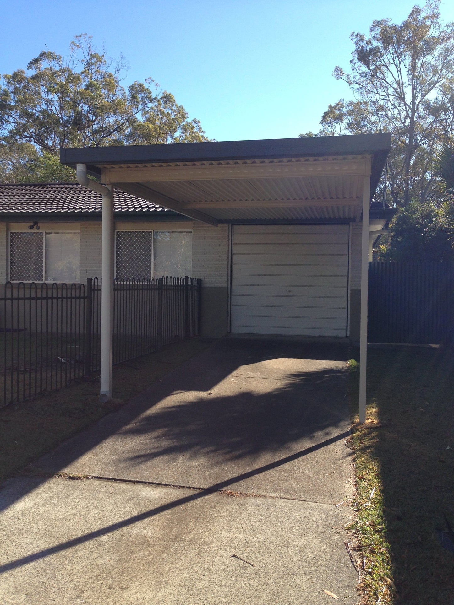 SmartKits Australia Flat Roof Carport- 7m (L) x 4m (W).