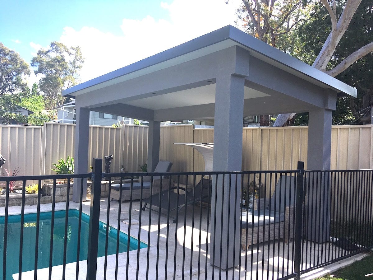 SmartKits Australia Free Standing, Flat Patio Roof- 5m (L) x 4m (W).