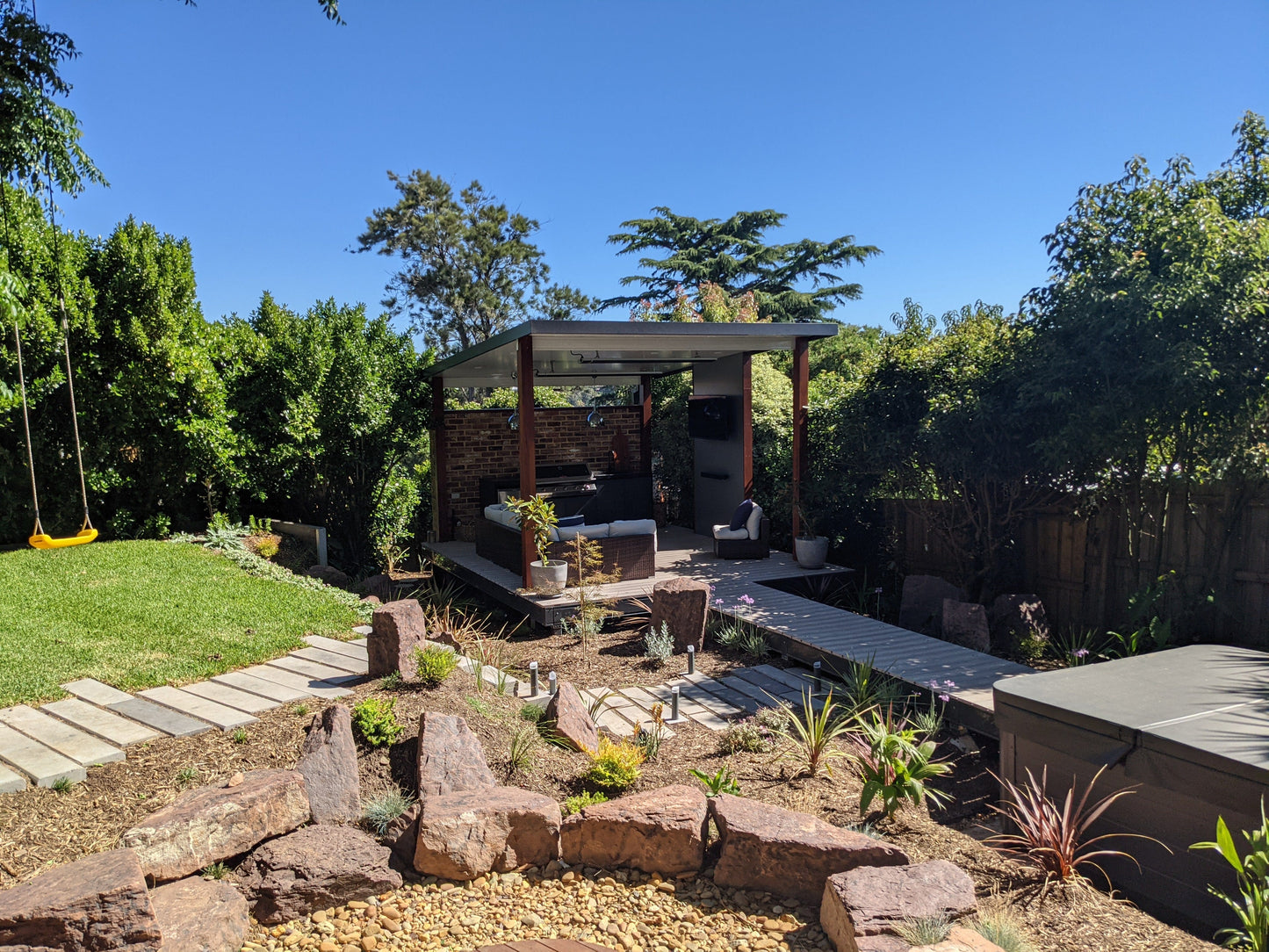 SmartKits Australia Free Standing, Flat Patio Roof- 9m (L) x 6m (W).