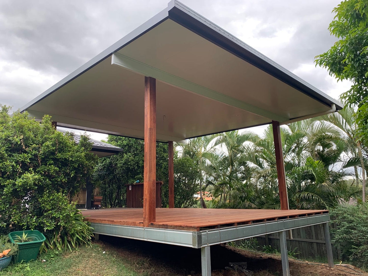 SmartKits Australia Ground level deck frame- 3m x 3m