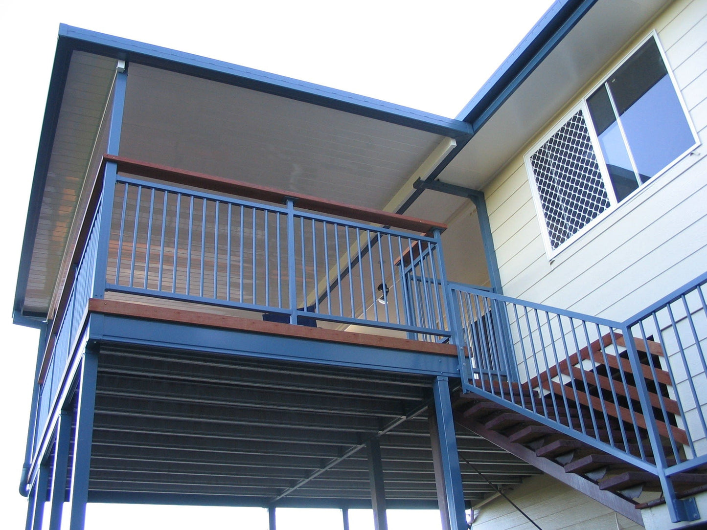 SmartKits Australia High-Set Deck Frame- 10m x 6m