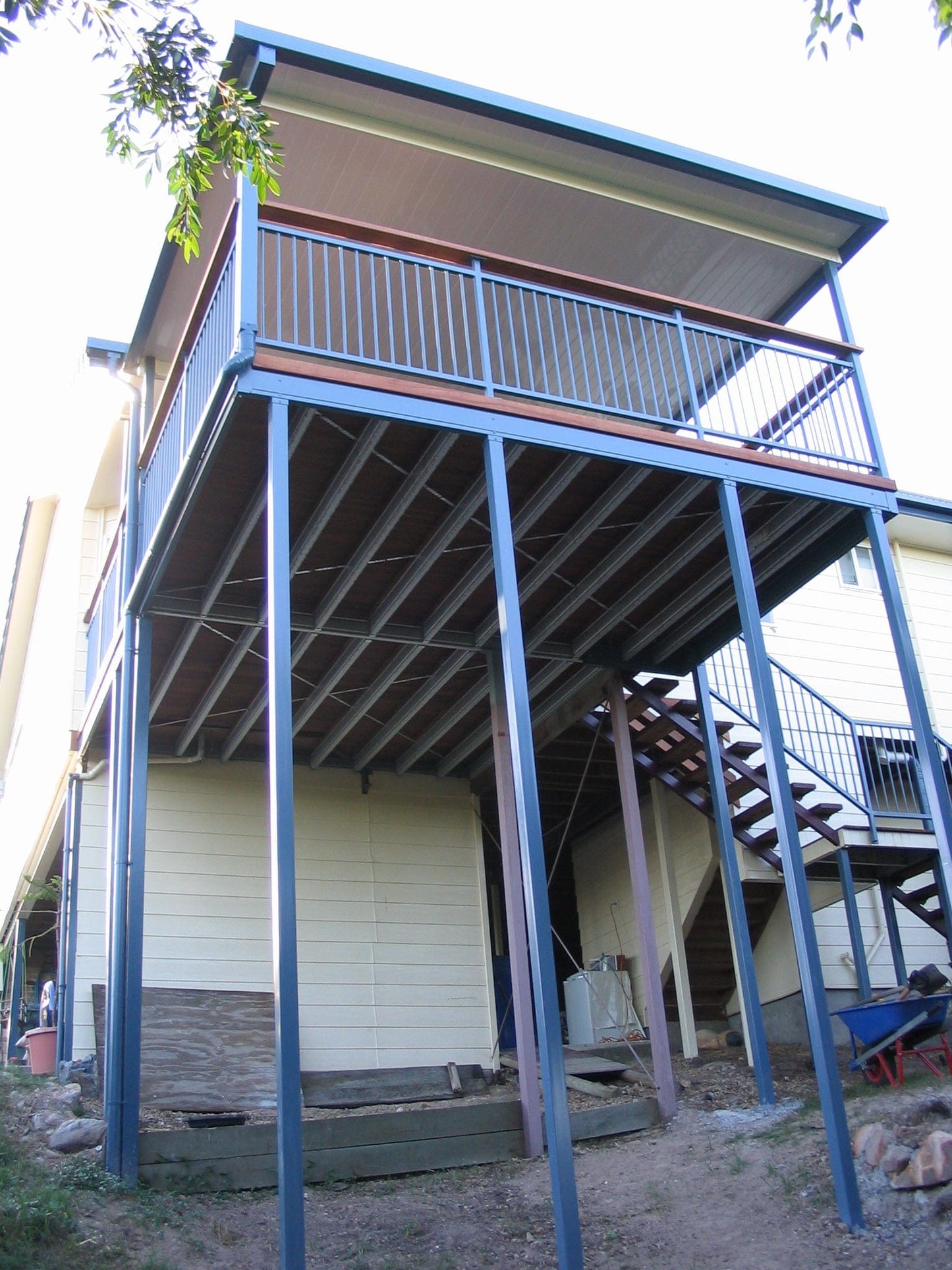 SmartKits Australia High-Set Deck Frame- 10m x 6m