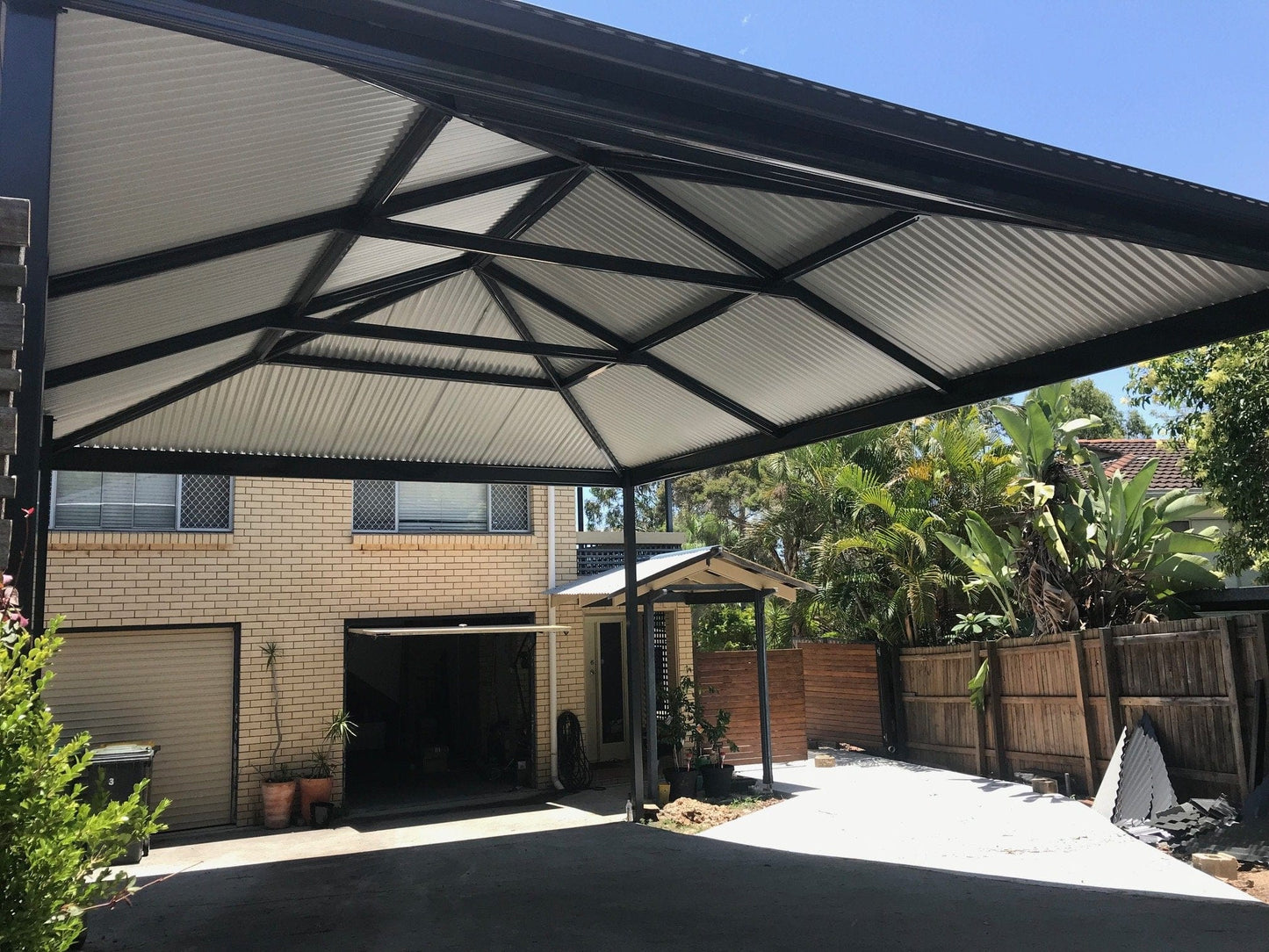 SmartKits Australia Hip, Patio Roof- 10m (L) x 4m (W).