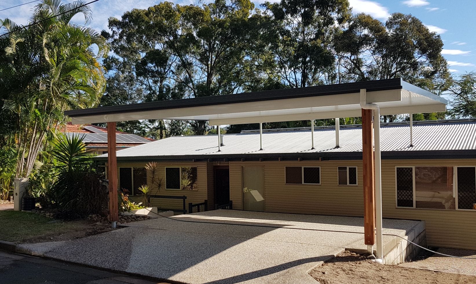 SmartKits Australia Insulated Flyover Roof- 13m (L) x 4m (W).