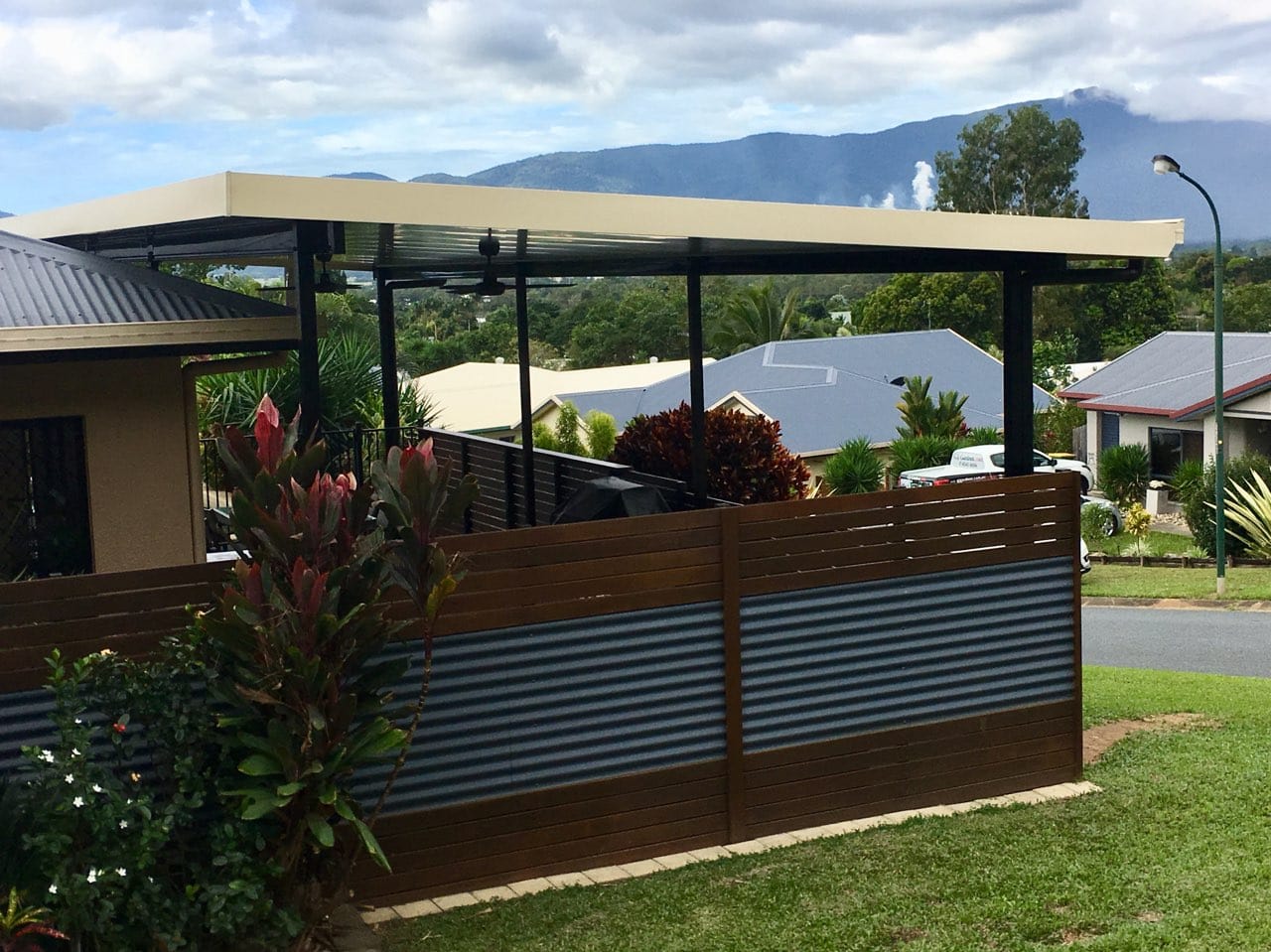 SmartKits Australia Insulated Flyover Roof- 9m (L) x 5m (W).