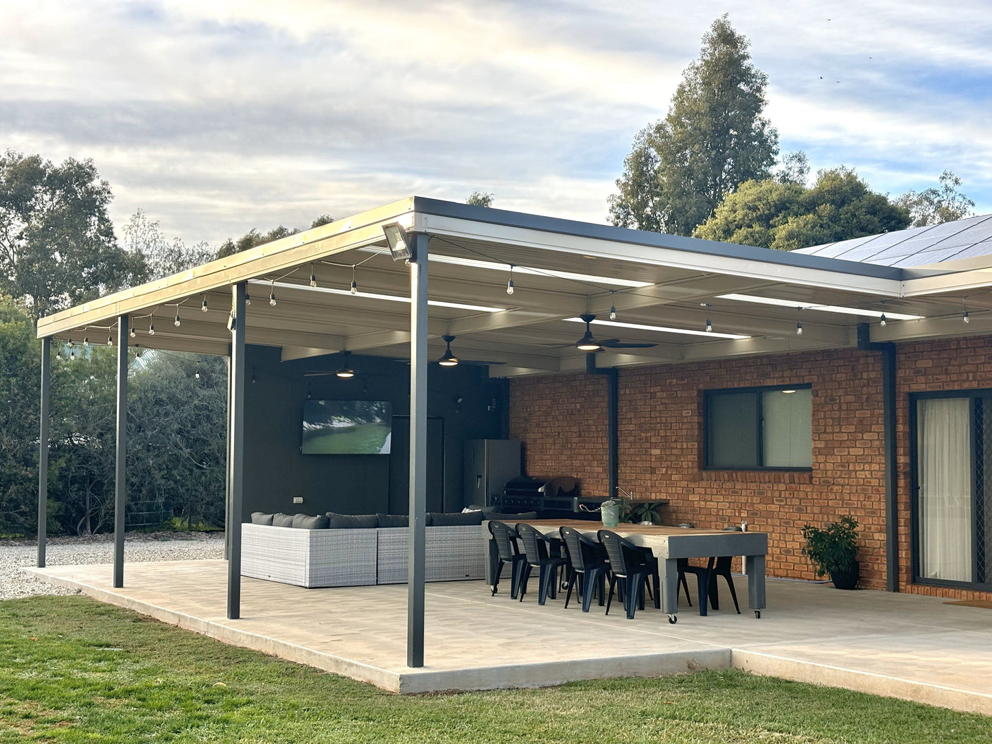 SmartKits Australia Attached, Flat Patio Roof- 8m (L) x 6m (W).