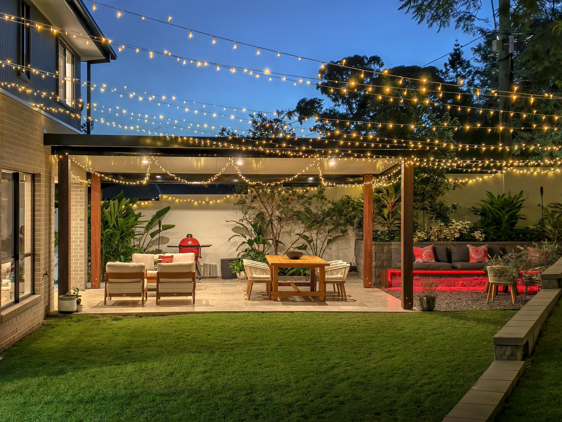 SmartKits Australia Attached, Flat Patio Roof- 9m (L) x 4m (W).