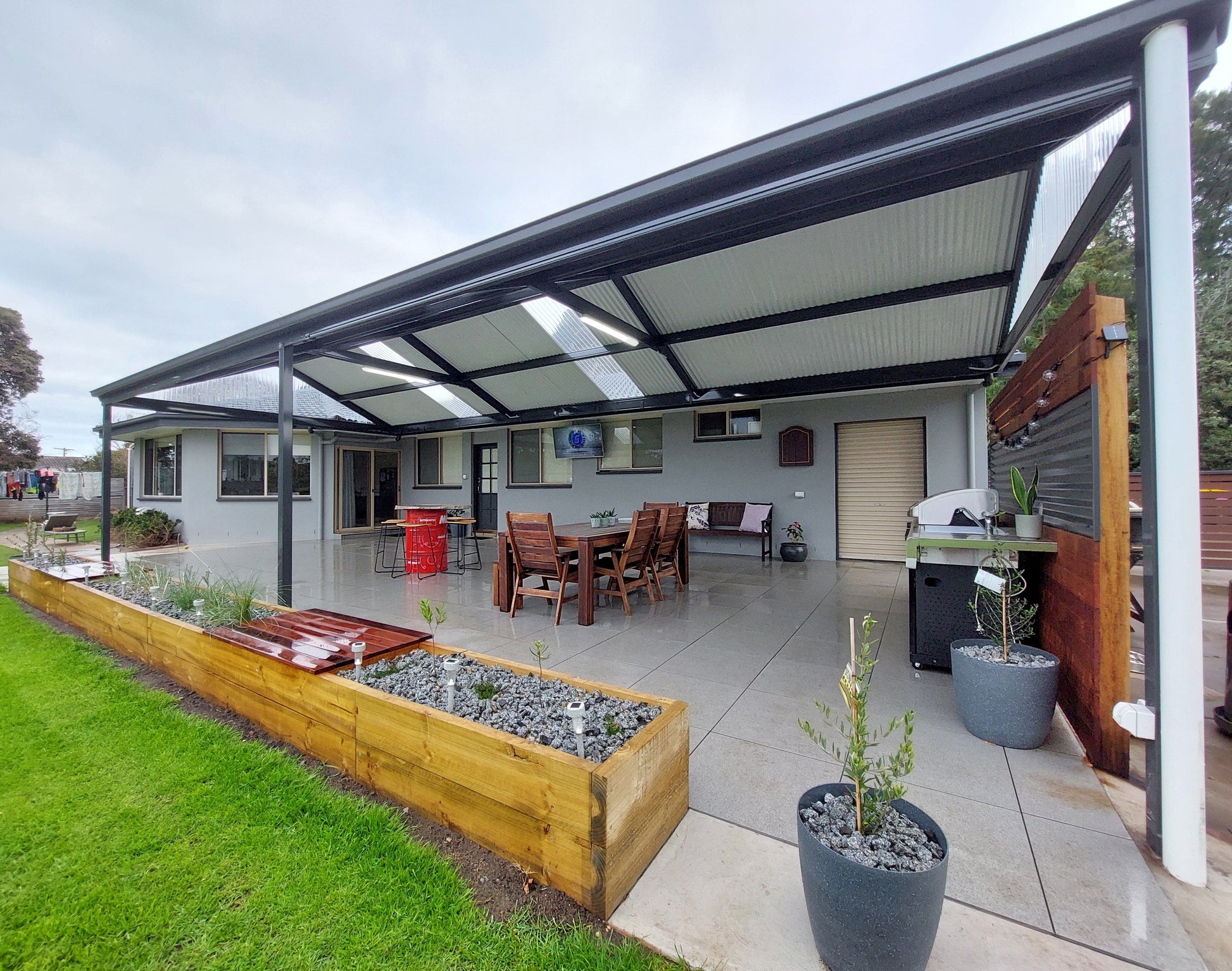 SmartKits Australia Attached, Gable Patio Roof- 3m (L) x 3m (W).