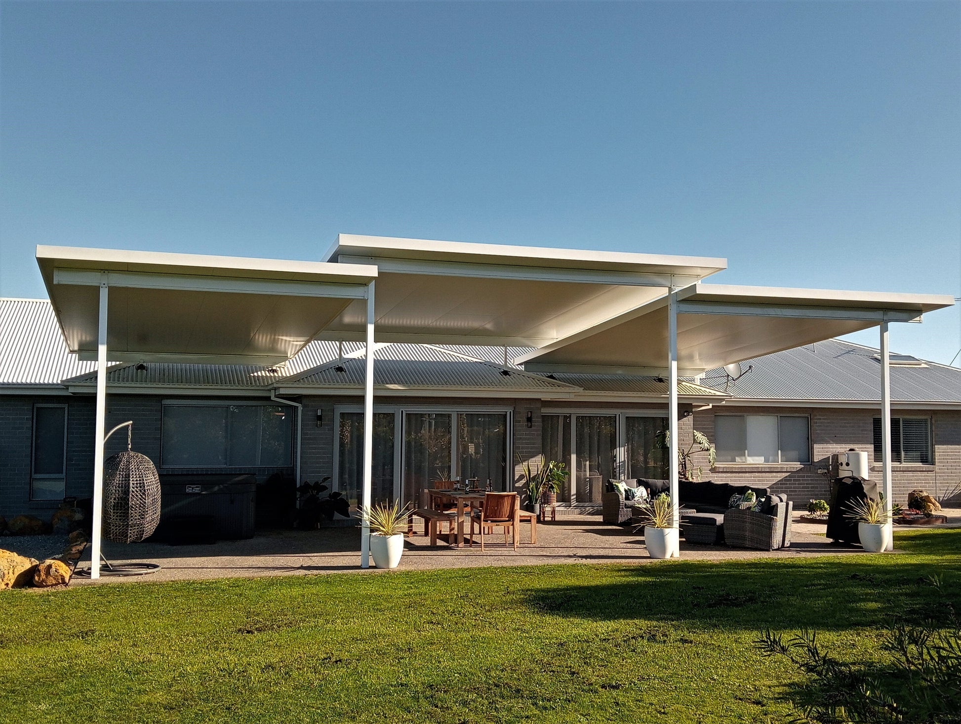 SmartKits Australia BEST VALUE Insulated Flyover Patio Roof- 6m (L) x 5m (W).