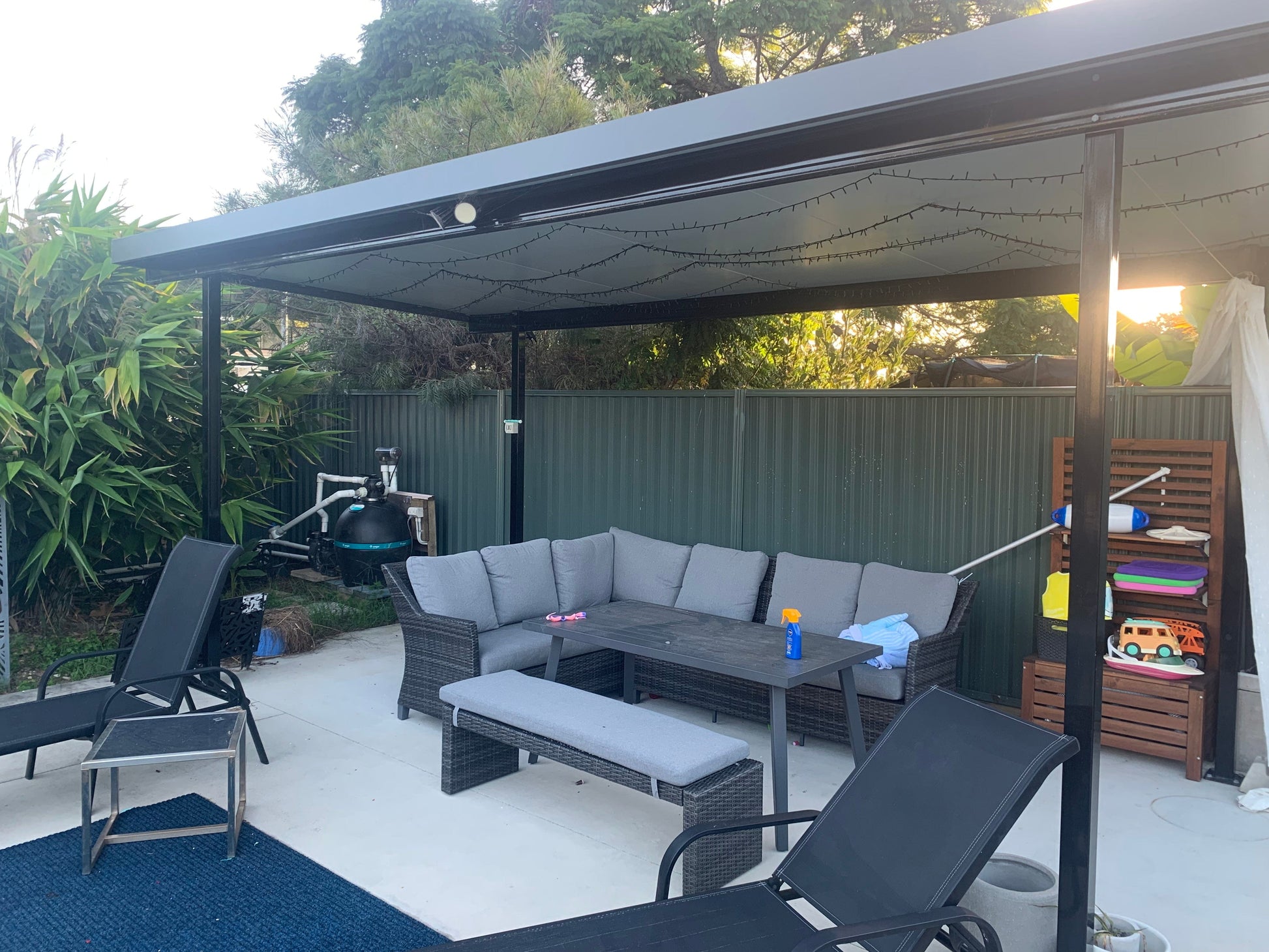 SmartKits Australia Free Standing, Flat Patio Roof- 3m (L) x 3m (W).