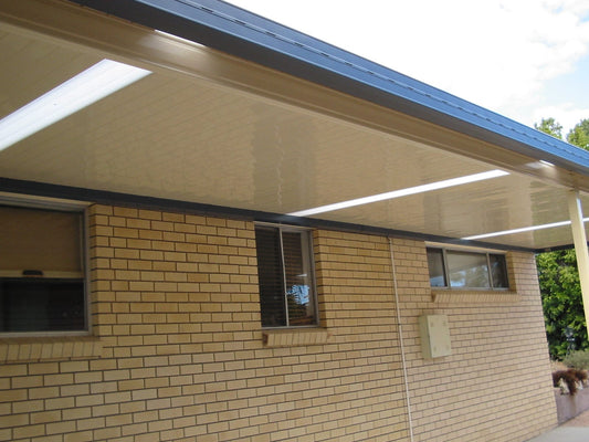 SmartKits Australia Free Standing, Flat Patio Roof- 8m (L) x 5m (W).