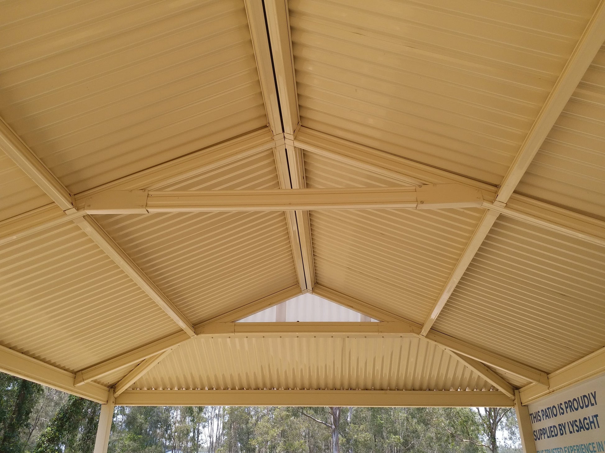 SmartKits Australia Hip, Patio Roof- 11m (L) x 6m (W).