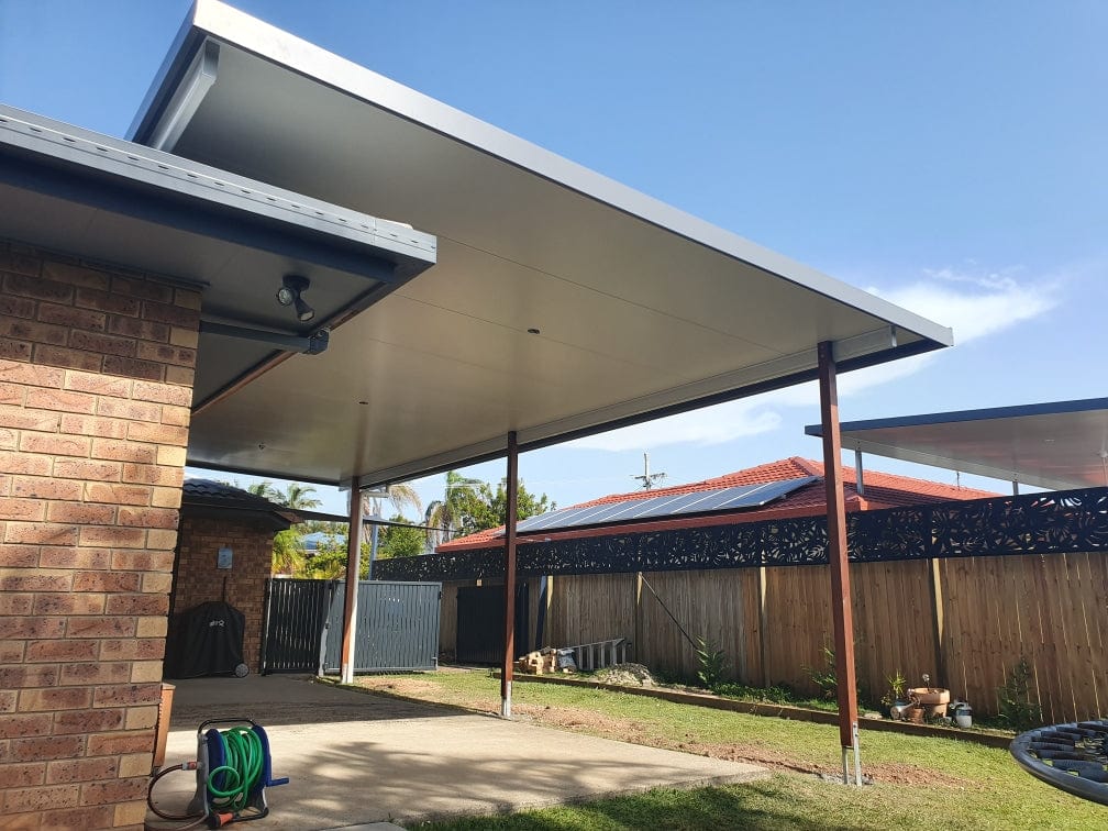 SmartKits Australia Insulated Flyover Roof- 6m (L) x 5m (W).