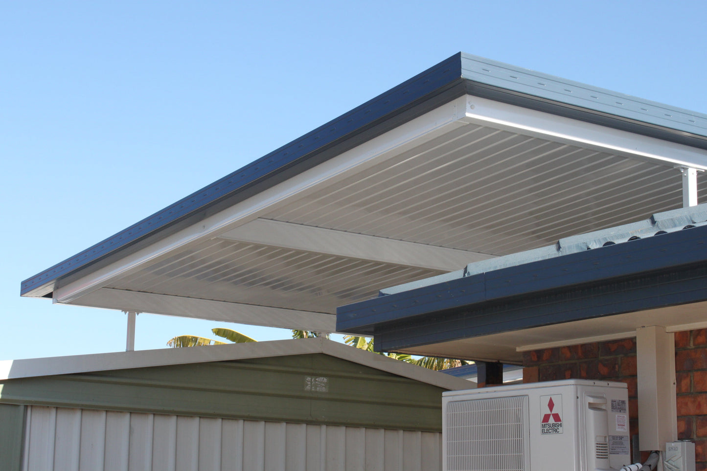SmartKits Australia Non-Insulated, Flyover Roof- 11m (L) x 4m (W).